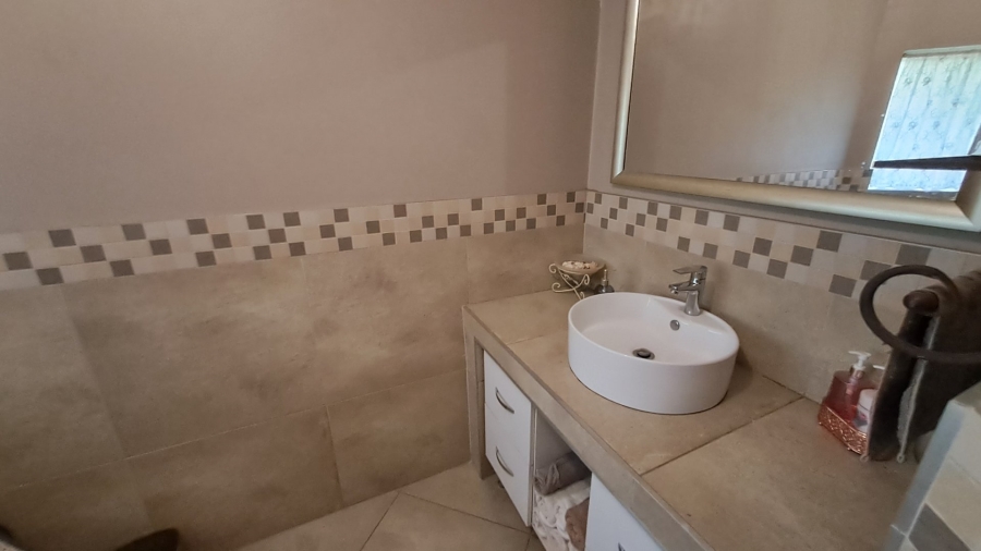 7 Bedroom Property for Sale in Universitas Free State